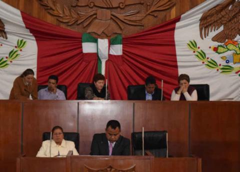 De 4 años 8 meses periodo de próximos ayuntamientos: Congreso