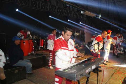Un éxito total la XXXVII Feria del Pulque Nanacamilpa 2016 imagen 2
