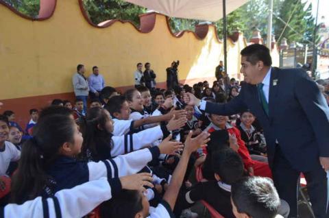 Inauguran en Calpulalpan Biblioteca Digital UNAM imagen 10