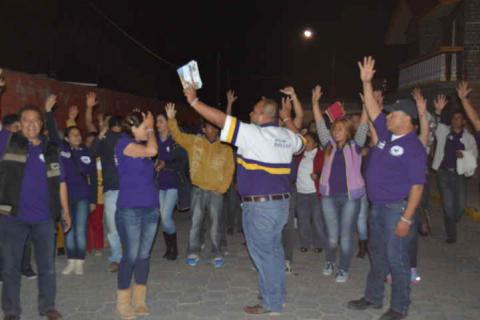 Rafael Coca ofrece servicios públicos y capacitación a la mujer imagen 3