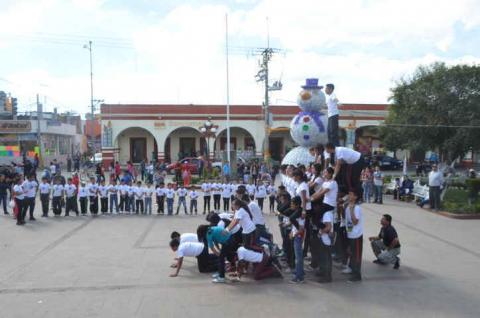 Reconocen a Grupo Deportivo “Guerreros Calpulalpan” imagen 2