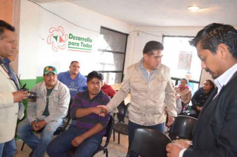 Atiende Vicente Hernández Roldán a Ciudadanía en, “Miércoles Ciudadano” en Comunidades imagen 2