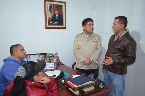 Atiende Vicente Hernández Roldán a Ciudadanía en, “Miércoles Ciudadano” en Comunidades imagen 6