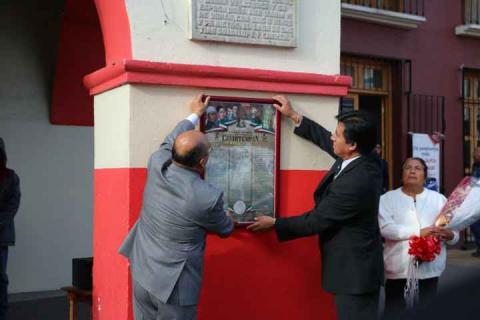 Encabeza, Antonio Mendoza Romero ceremonia de fijación de bando solemne en Chiautempan imagen 2