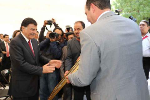 Conmemoran XXXV aniversario luctuoso de Emilio Sánchez imagen 2