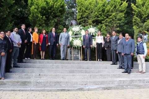 Conmemoran XXXV aniversario luctuoso de Emilio Sánchez imagen 1