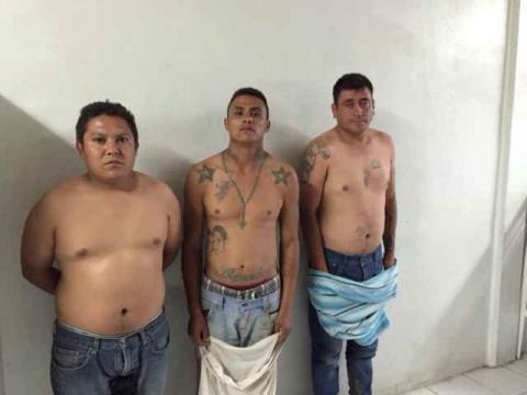 Detienen a tres hampones en persecución en Tzompantepec imagen 1
