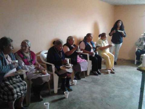 Convive edil con Adultos Mayores de Calpulalpan imagen 12