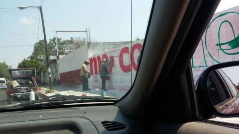Borran bardas de Edilberto Algredo para colocar a Mena imagen 7