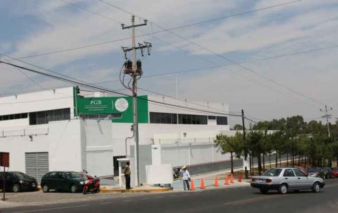 Detienen a tres ladrones de hidrocarburo en Calpulalpan