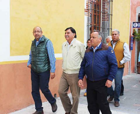 Acompaña JAAL a gobernador en gira de trabajo por el municipio imagen 3