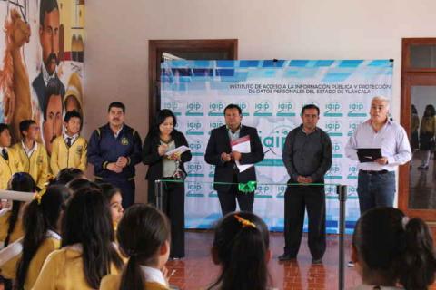 El IAIP Tlaxcala llevó su exposición itinerante a Calpulalpan imagen 1