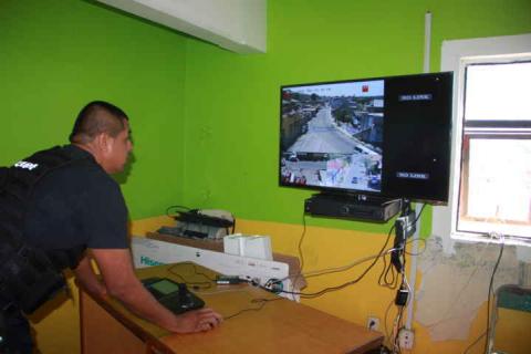 Ayuntamiento de Tetlatlahuca coloca cámaras de video-vigilancia imagen 1
