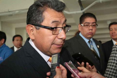 Donará Serafin Ortiz todo su aguinaldo para autobus de la UAT imagen 2