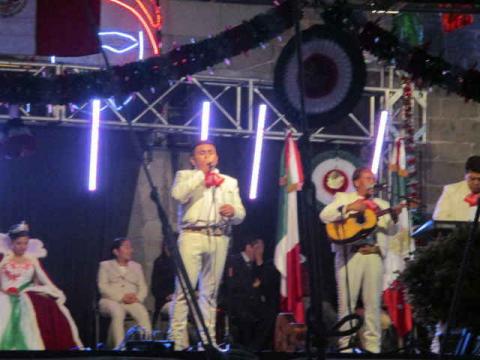 Celebra Zacualpan el CCV de la Independencia de México imagen 2