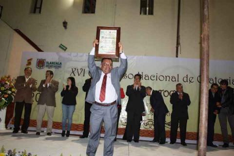 Reconocen oradores de México a Xicohténcatl Delgado Santiago imagen 2