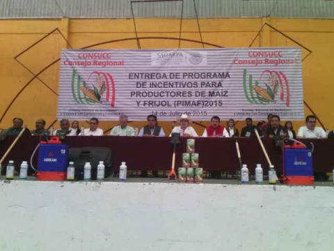 Entrega SAGARPA en Calpulalpan recursos del PIMAF en beneficio de productores Tlaxcaltecas imagen 6