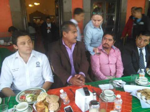 Peña Nieto esta desesperado: Diputado federal