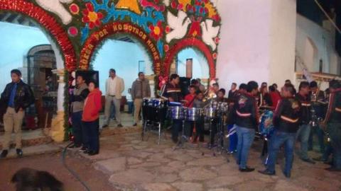 Celebran en “Santiago Cuaula” y “San Cristóbal Zacacalco” Fiestas Patronales imagen 8