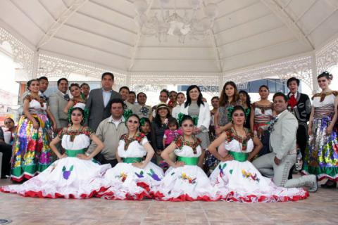 Folclor de Oaxaca, Puebla, Hidalgo y Tlaxcala Presentes en “Feria Calpulalpan 2015” imagen 1