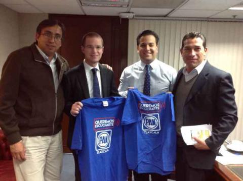 Respalda Ricardo Anaya campaña Queremos Escucharte