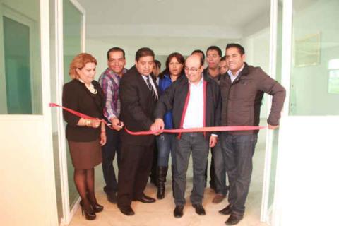 Inauguran edificio de presidencia de comunidad de Xaltianquisco imagen 1