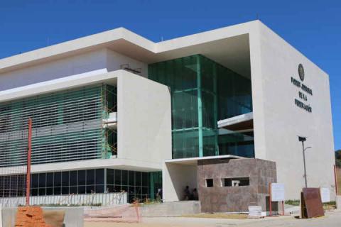 Detienen a ladrón de combustible en Hueyotlipan