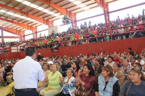 Reconoce Ayuntamiento de Nativitas a las madres imagen 1