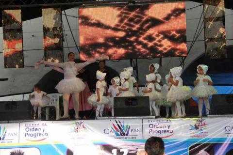 Calpulalpan impulsa talentos locales en Feria Patronal 2016 imagen 2