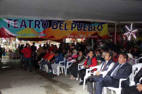 Calpulalpan impulsa talentos locales en Feria Patronal 2016 imagen 7