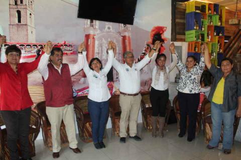 Se adhieren más grupos a la campaña de Anabel Ávalos imagen 2
