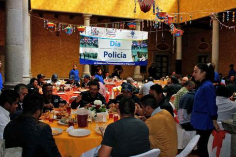 Calpulalpan reconoce a sus policías municipales en su día imagen 4