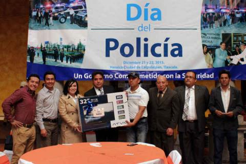 Calpulalpan reconoce a sus policías municipales en su día imagen 11