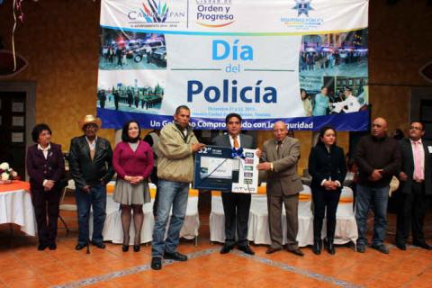 Calpulalpan reconoce a sus policías municipales en su día imagen 5