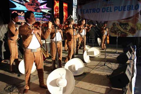 Gran atractivo en Feria de Calpulalpan Encuentro de Mariachis imagen 5