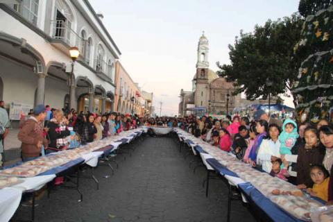 Partida de Rosca de Reyes en Zacatelco, una tradición familiar imagen 3