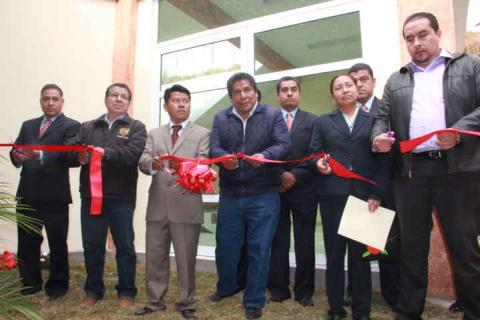 Diputado Federal inaugura casa de la cultura en Zacualpan imagen 1