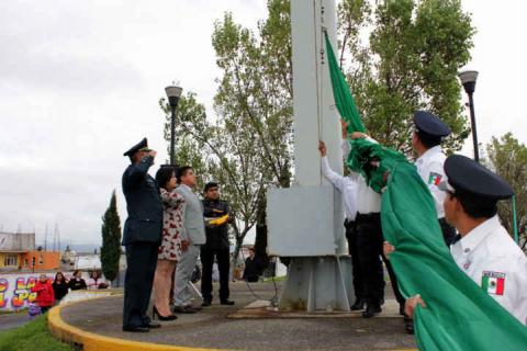 Realizan en Calpulalpan Homenaje en Conmemoración del CXCIV Aniversario de la Consumación de la Independencia imagen 6