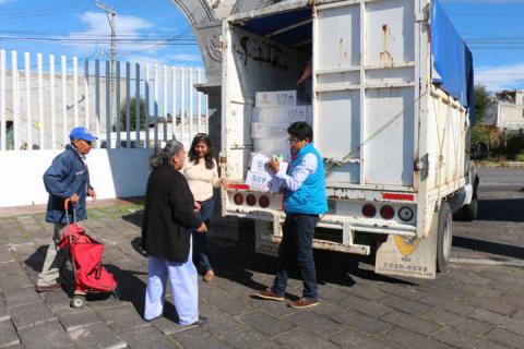 Entrega SMDIF 7 mil 488 despensas a familias vulnerables imagen 3