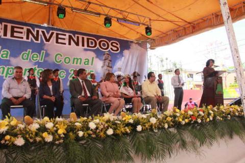 Espectacular inicio de “feria del comal Tzompantepec 2015” imagen 2