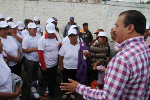 Se generan empleos temporales para mujeres en Zacatelco imagen 1
