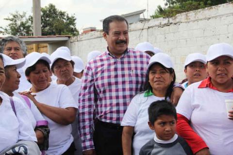 Se generan empleos temporales para mujeres en Zacatelco imagen 4