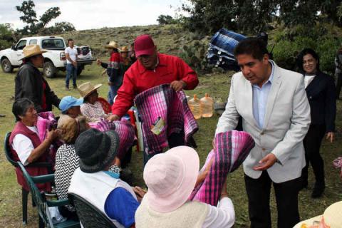 Convive edil con Adultos Mayores de Calpulalpan imagen 6