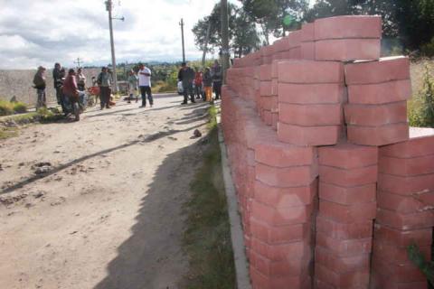 Cumple alcalde de Tzompantepec promesa imagen 2