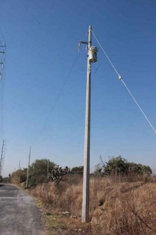 Supervisa alcalde la ampliación de la energía eléctrica imagen 2