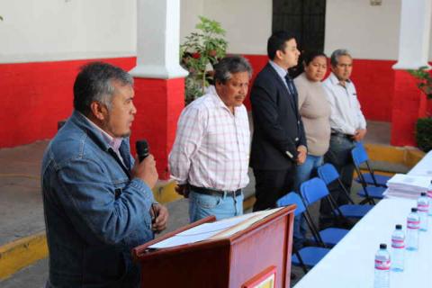 Benefician a más de 200 familias con escrituras imagen 3