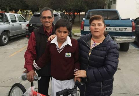 Entrega DIF Huamantla 80 bicicletas a niños de escasos recursos imagen 4