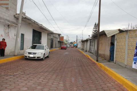 Entrega alcalde Francisco Román obras para mejorar calidad de vida imagen 1