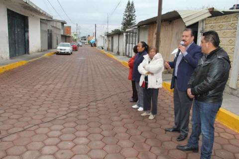 Entrega alcalde Francisco Román obras para mejorar calidad de vida imagen 2