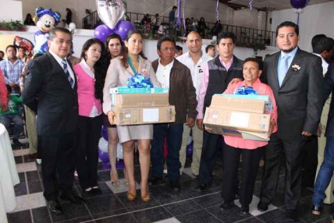 Otorga VGH equipos de cómputo a Jardín de Niños Mitl imagen 1